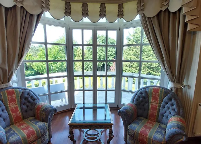 Rum i privatbostad Castle Garden *** Szombathely